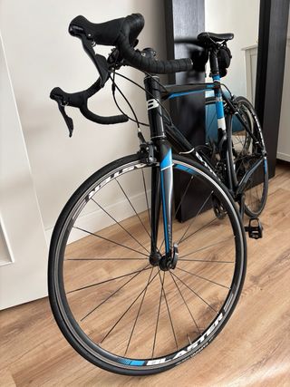 Bicicleta B-Pro R100 Talla-56 en perfecto estado