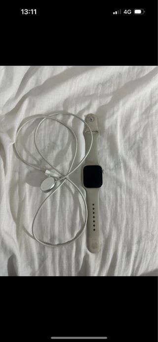 Apple Watch Series 7 Beige