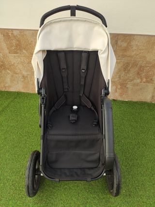 Bugaboo Camaleon 3 + capazo + capota beige