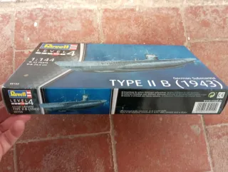 Maqueta Revell Submarino Tipo II B (1943)