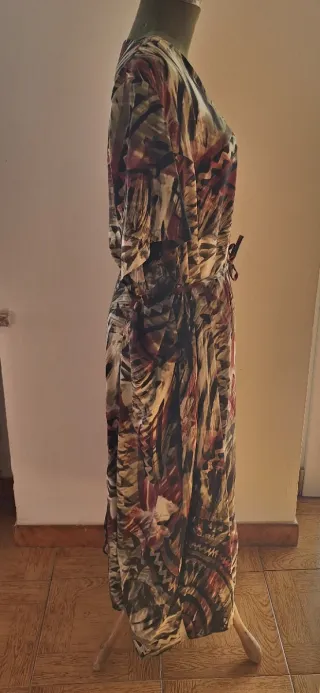 Vestito maniche corte con laccio e bottoni