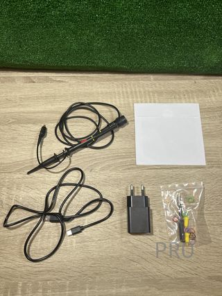 Multímetro y Generador 3-in-1 HANMATEK