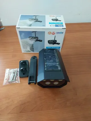 Luz Solar Falsa Cámara Seguridad ExtraStar