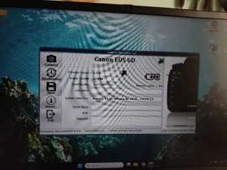 Cámara Reflex Canon 6D - 27000 disparos