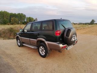 Nissan Terrano II 2001