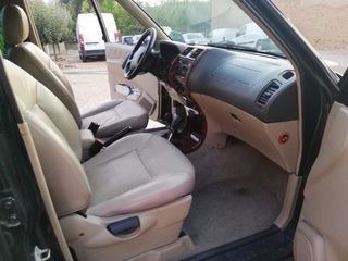 Nissan Terrano II 2001