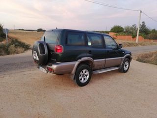 Nissan Terrano II 2001