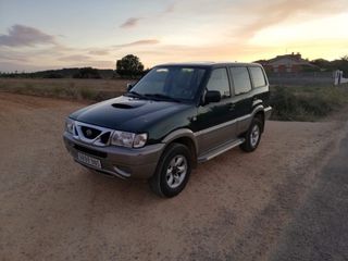 Nissan Terrano II 2001