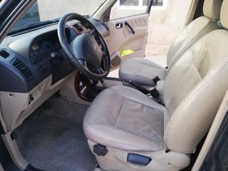 Nissan Terrano II 2001