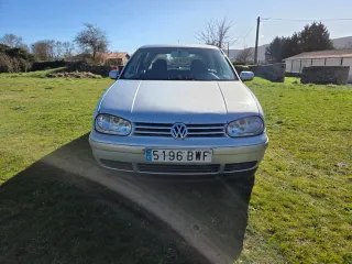 Volkswagen Golf 2001
