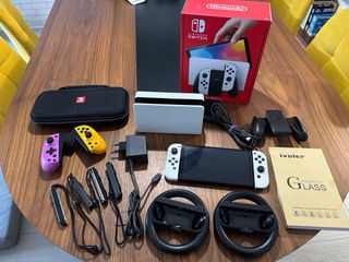 Nintendo Switch OLED + Accesorios + Mario Odyssey
