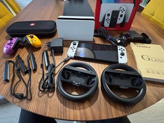 Nintendo Switch OLED + Accesorios + Mario Odyssey