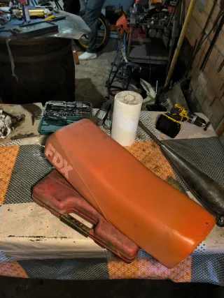 Asiento Derbi FDX rojo