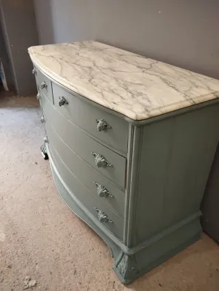 Cómoda antigua mármol y madera