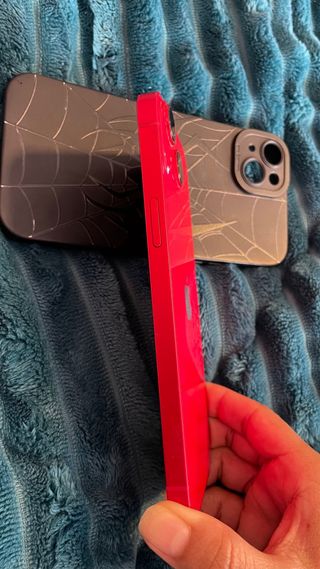 iPhone 14 Plus rojo