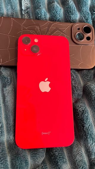 iPhone 14 Plus rojo