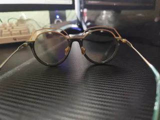 Gafas de sol Tory Burch doradas y verdes