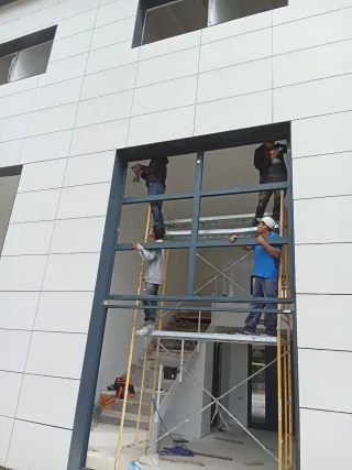 REFORMAS:pladur,pavimentos,lampista,carpintero,est