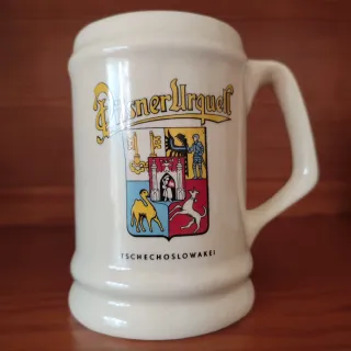 Jarra Cerveza Vintage Pilsner Urquell color crema