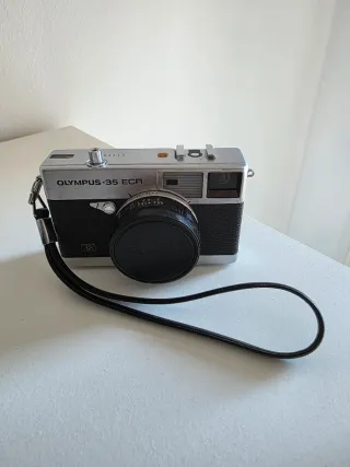 Olympus 35 ECR Objetivo Zuiko 42mm f/2.8