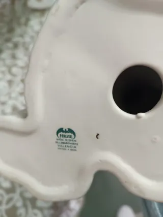 Figura de porcelana de palomas