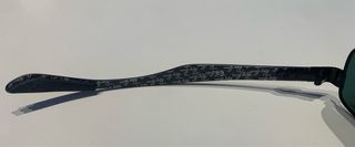 Gafas de sol Ray-Ban negras y verdes