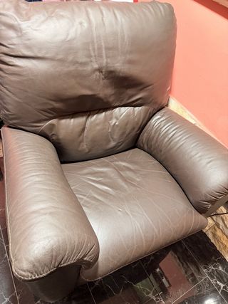 Butaca sofá de piel marrón