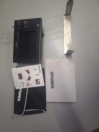 Simrad Sonda GPS/Plotter/Radar Simrad NSS8