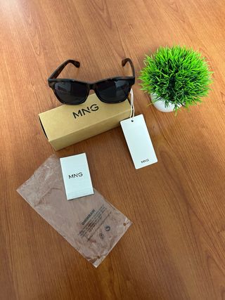 Gafas sol Mango. Talla única. Nuevas