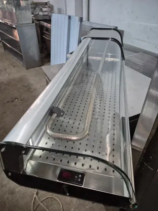 Vitrina expositora con calefacción