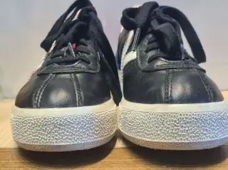 Zapatillas Munich Talla 37 Negras y Rosas