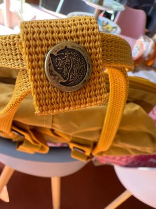 Mochila Fjallraven Kanken Mostaza 16L