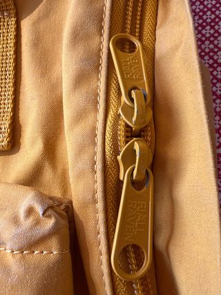 Mochila Fjallraven Kanken Mostaza 16L