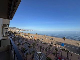 Piso en alquiler en Playa de los Boliches en Fuengirola