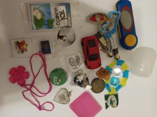 Lote de juguetes y accesorios años 2000