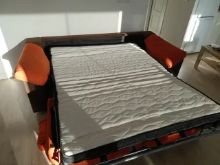 Sofá Cama Tela Naranja y Marrón