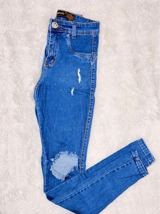 Pantalón vaquero azul Inkord talla 34.