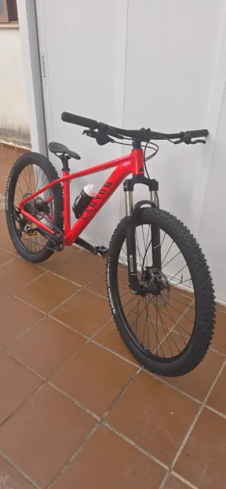 Bici MTB Canyon 27,5” tallaS monoplat 12v Shimano