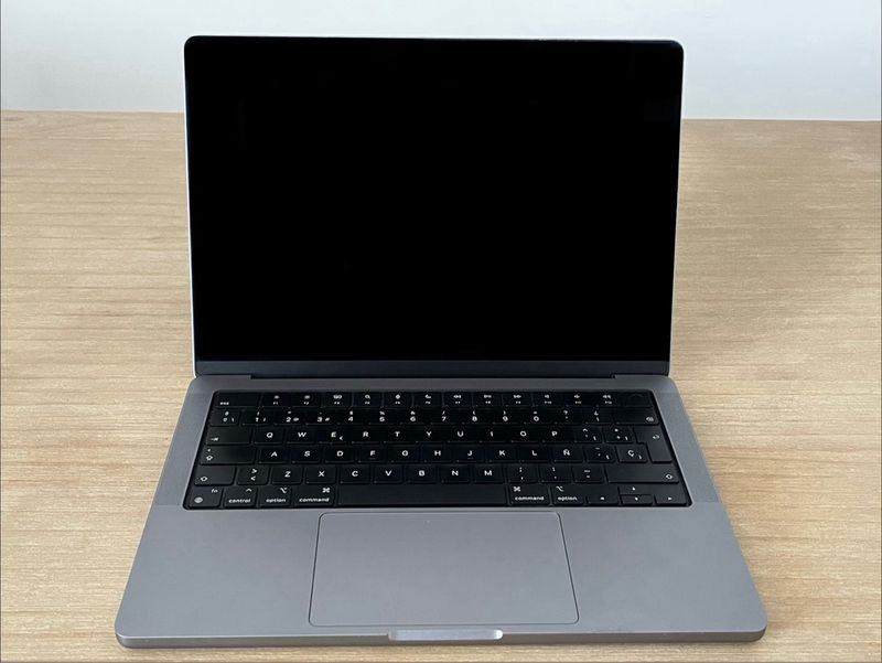 MacBook Pro M2 Pro 14” 16GB 512GB - Impecable afbeelding 7