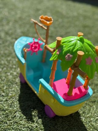 Barco Enchantimals con Parasol y Ruedas