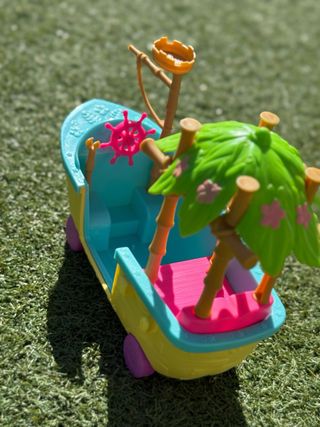 Barco Enchantimals con Parasol y Ruedas