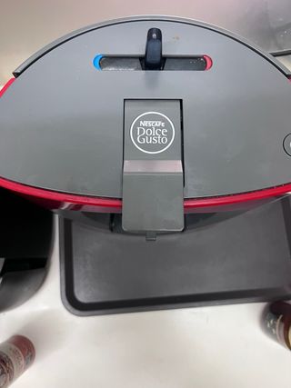 Cafetera Dolce Gusto Roja Krups