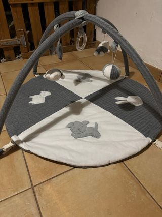 Manta sensorial para bebé