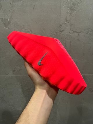 Nike Mind 001 Solar Red