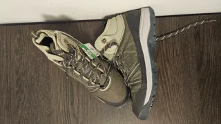 Botas de montaña Quechua impermeables T38