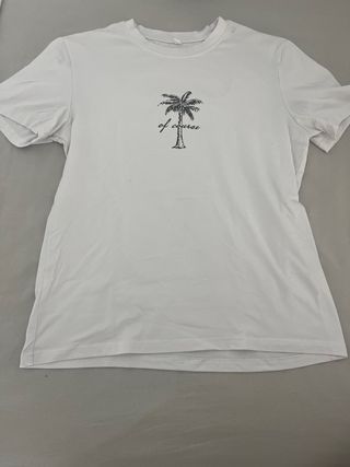 Camiseta blanca con palmera