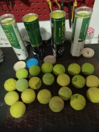 37 Palline da tennis usate