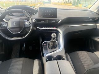 Peugeot 3008 2020
