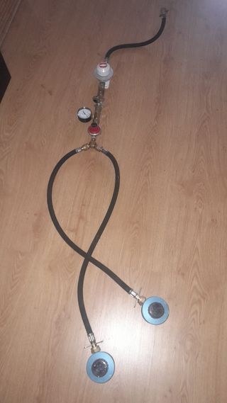 Calentador de agua a gas GILS con a penas uso