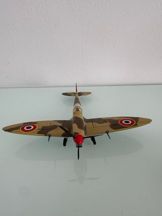 Maqueta Avión Spitfire Inglés 1:72